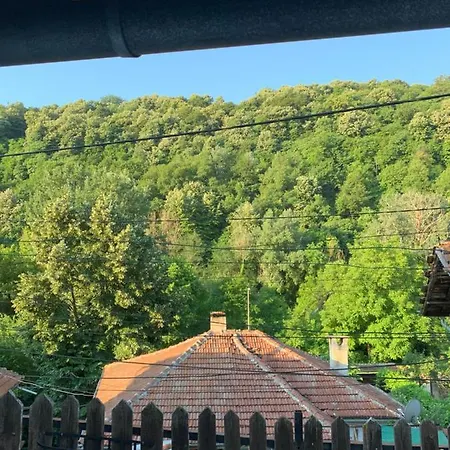 The Base- Balance Hub Къща за гости *