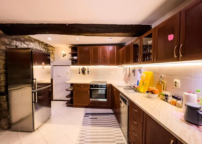 The Base- Balance Hub Гостевой дом Велико-Тырново